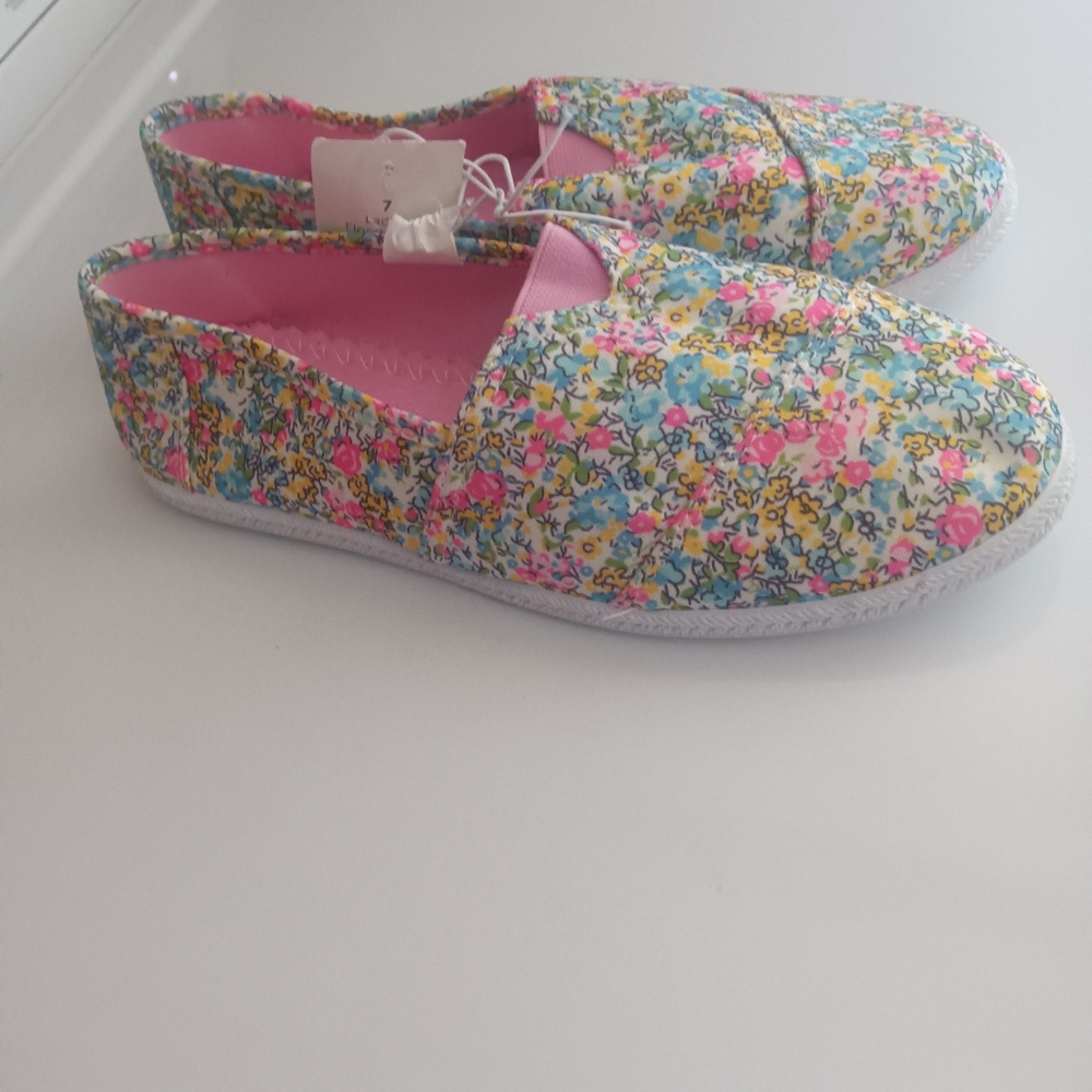 CANVAS CASUAL S SIZE 7 BOAT SPRING BREAK SHOES